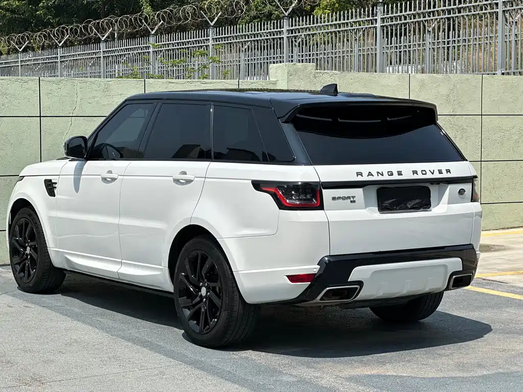 Land Rover Range Rover Sport 2020 3.0 L6 HSE DYNAMIC