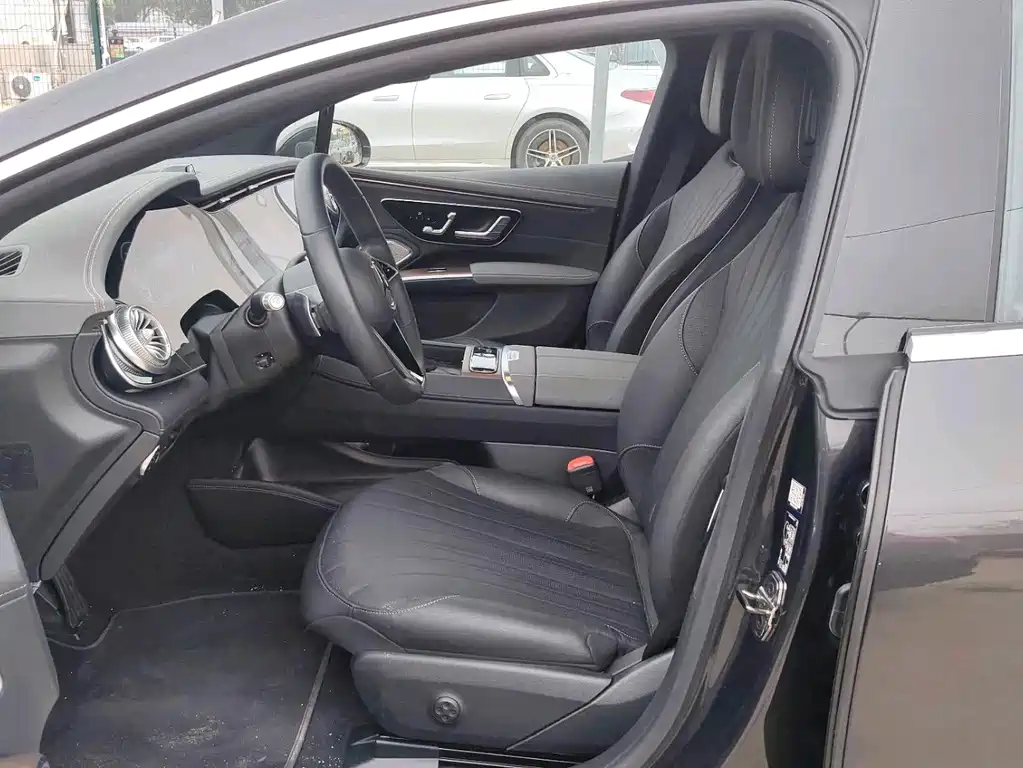 Mercedes-Benz EQS — миниатюра 8