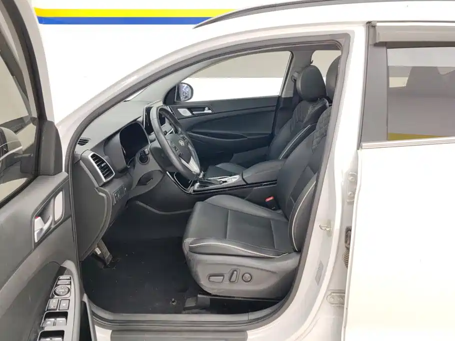 Hyundai Tucson — миниатюра 9