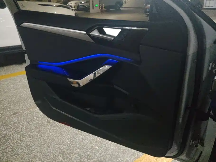 Volkswagen Sagitar — миниатюра 7