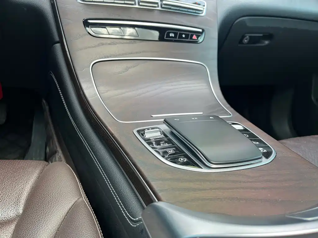 Mercedes-Benz GLC 2020 GLC 300 L 4MATIC