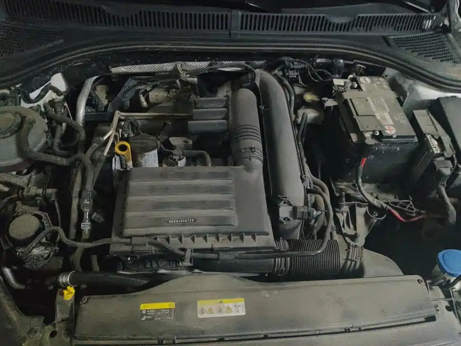 Volkswagen Sagitar — миниатюра 10