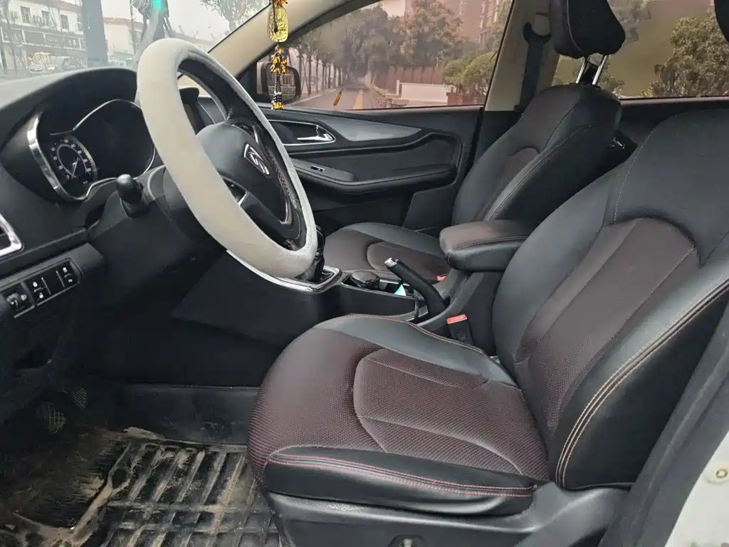 Baojun 560 — миниатюра 16