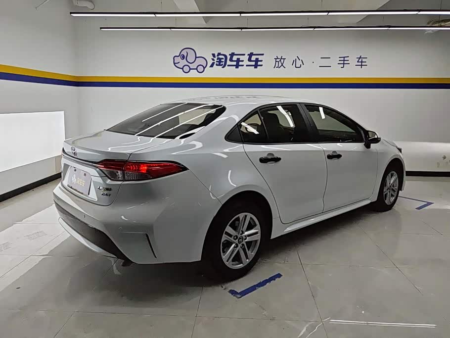 Toyota Levin 1.2 л 2021 г. Белый, пробег 22799 км