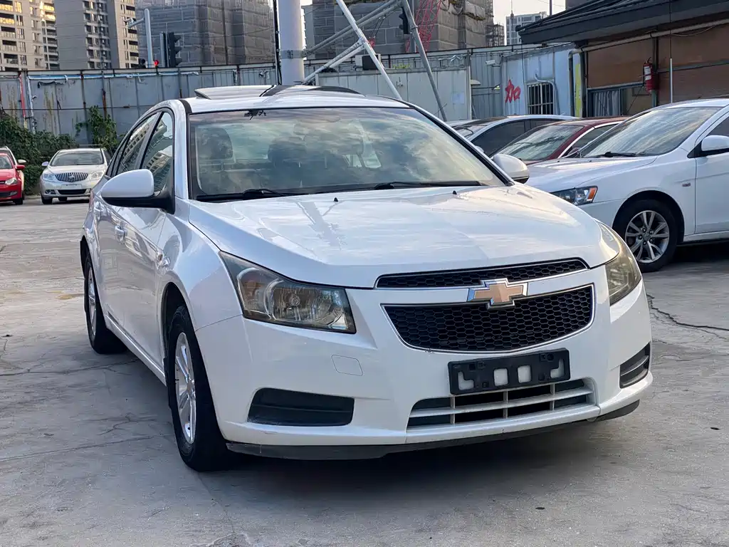 Chevrolet Cruze 2013 1.6L SE AT