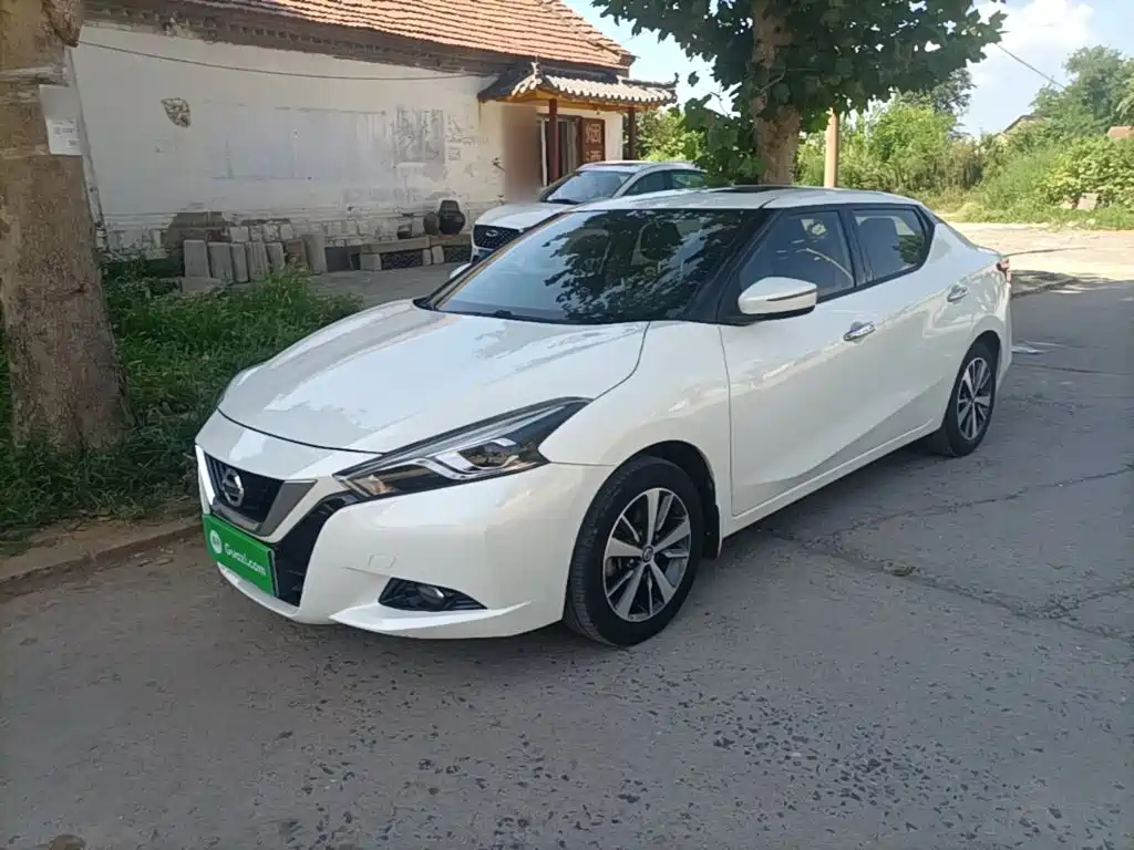 Nissan Bluebird — миниатюра 2