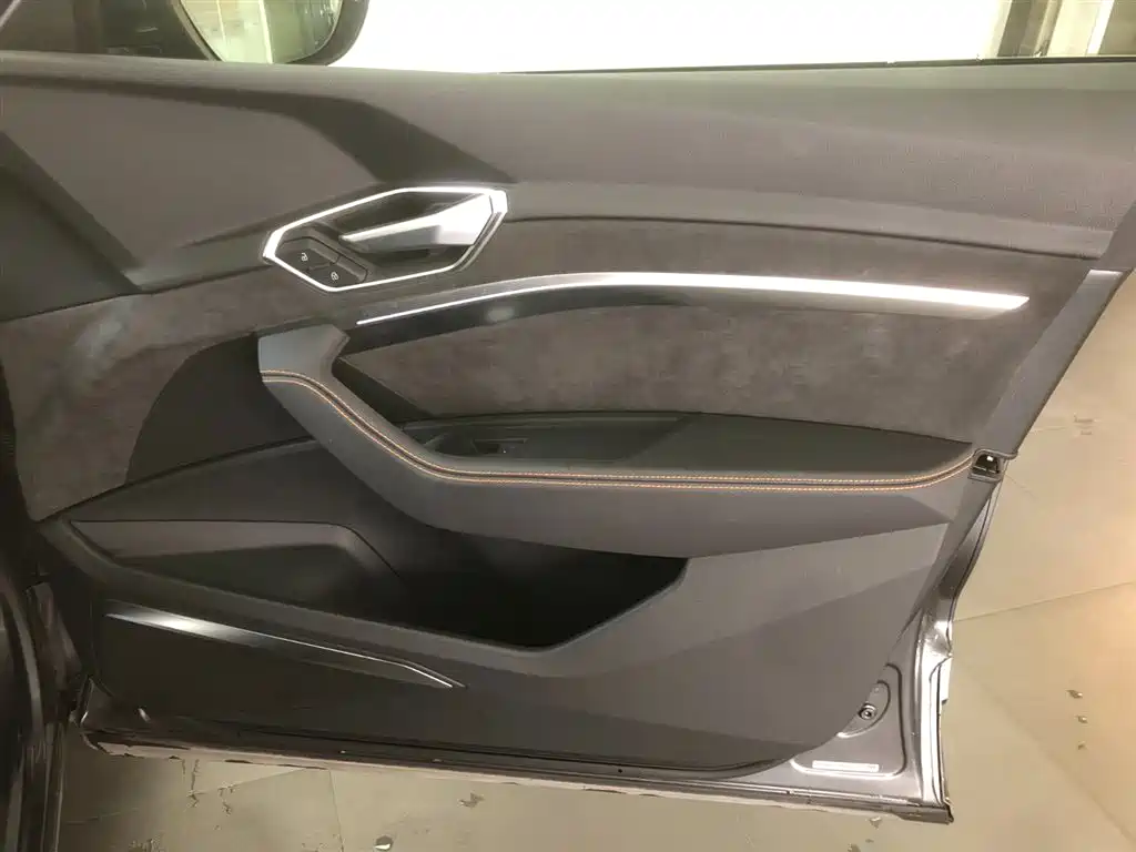 Audi e-tron 2021 50 quattro