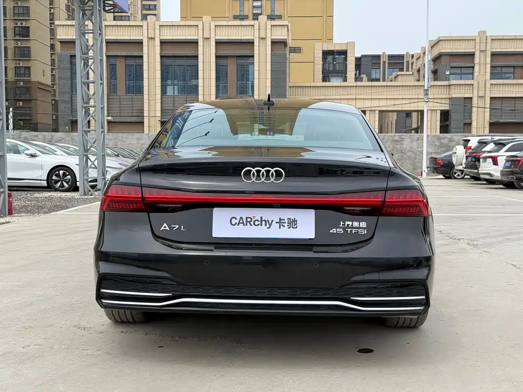 Audi A7L — миниатюра 5