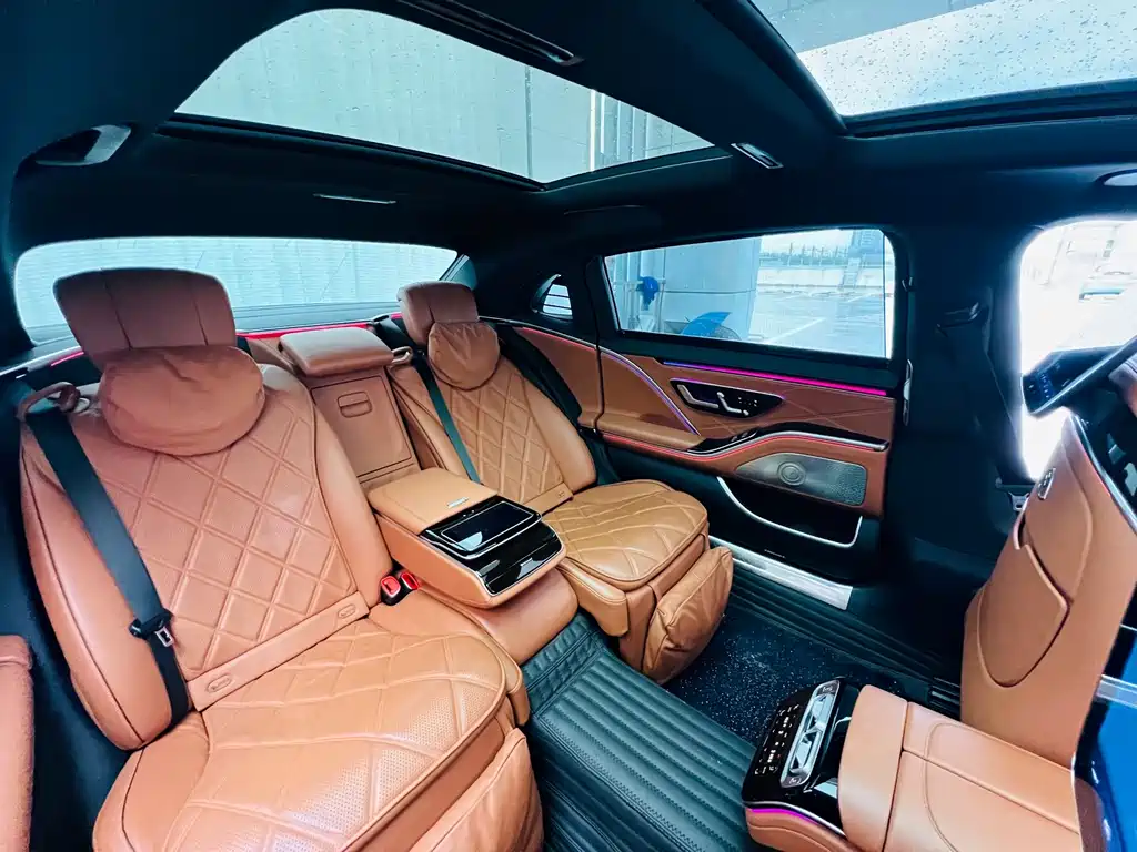 Mercedes-Benz S-Class — миниатюра 11