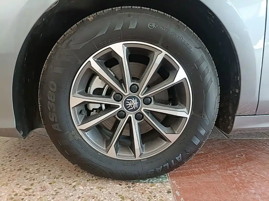 BYD Qin PLUS — миниатюра 23