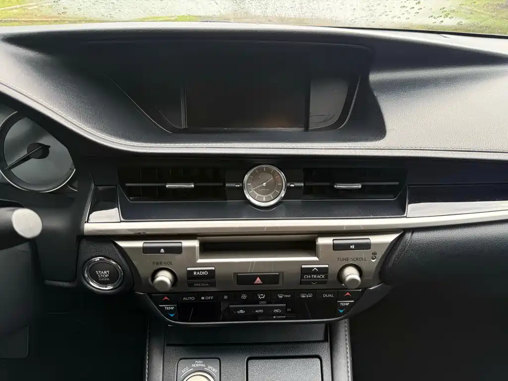 Lexus ES 2015 200 Elite