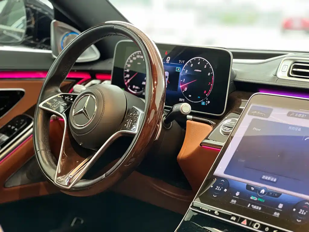 Mercedes-Benz S-Class — миниатюра 12
