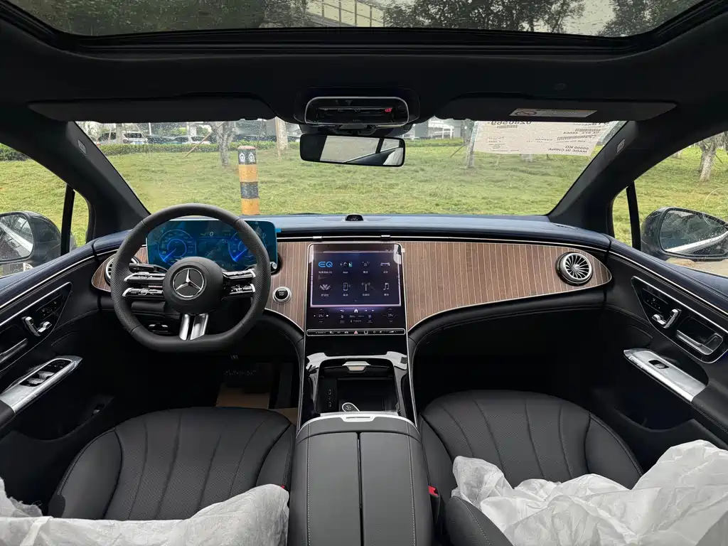 Mercedes-Benz EQE — миниатюра 16