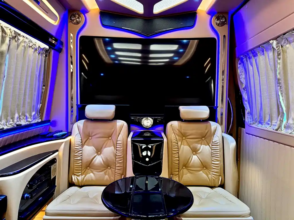 Mercedes-Benz Sprinter 2019 3.5L AT