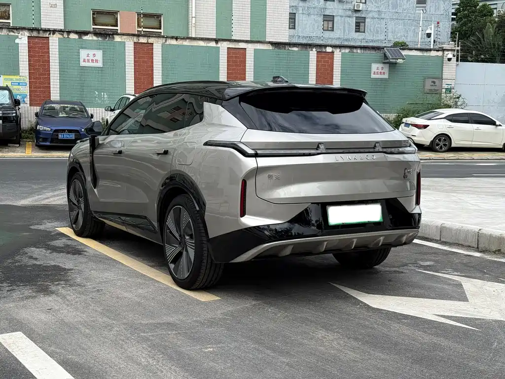 Lynk & Co 08 EM-P — миниатюра 6