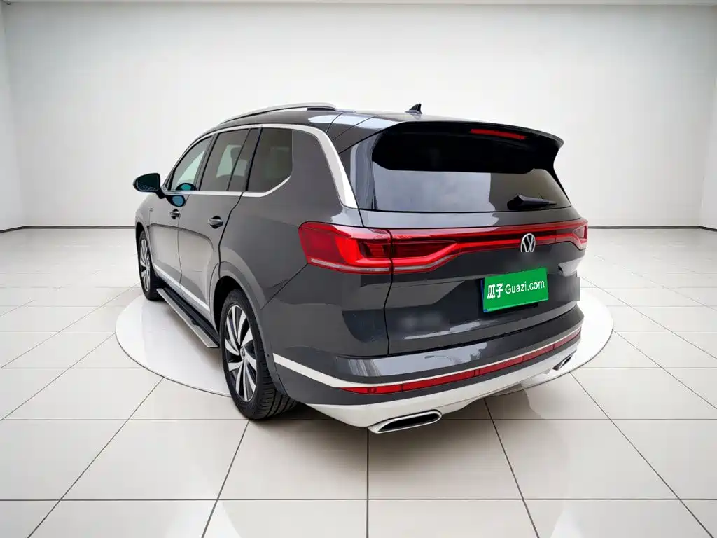 Volkswagen Viloran 2021 380TSI Luxury Pro