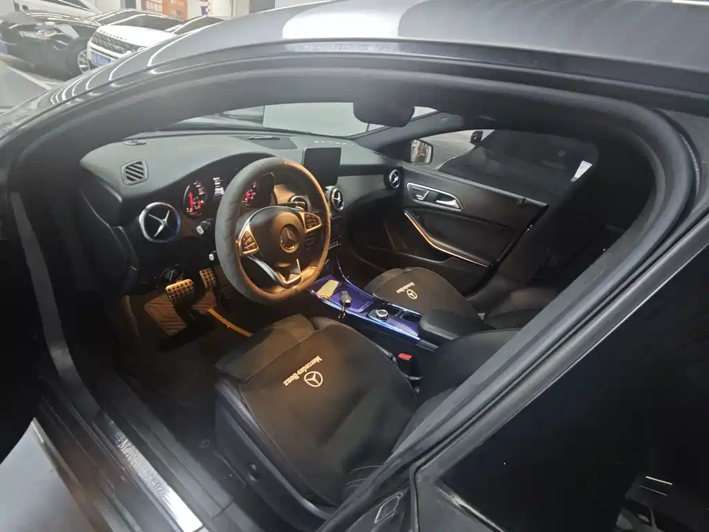 Mercedes-Benz CLA (Import) — миниатюра 8