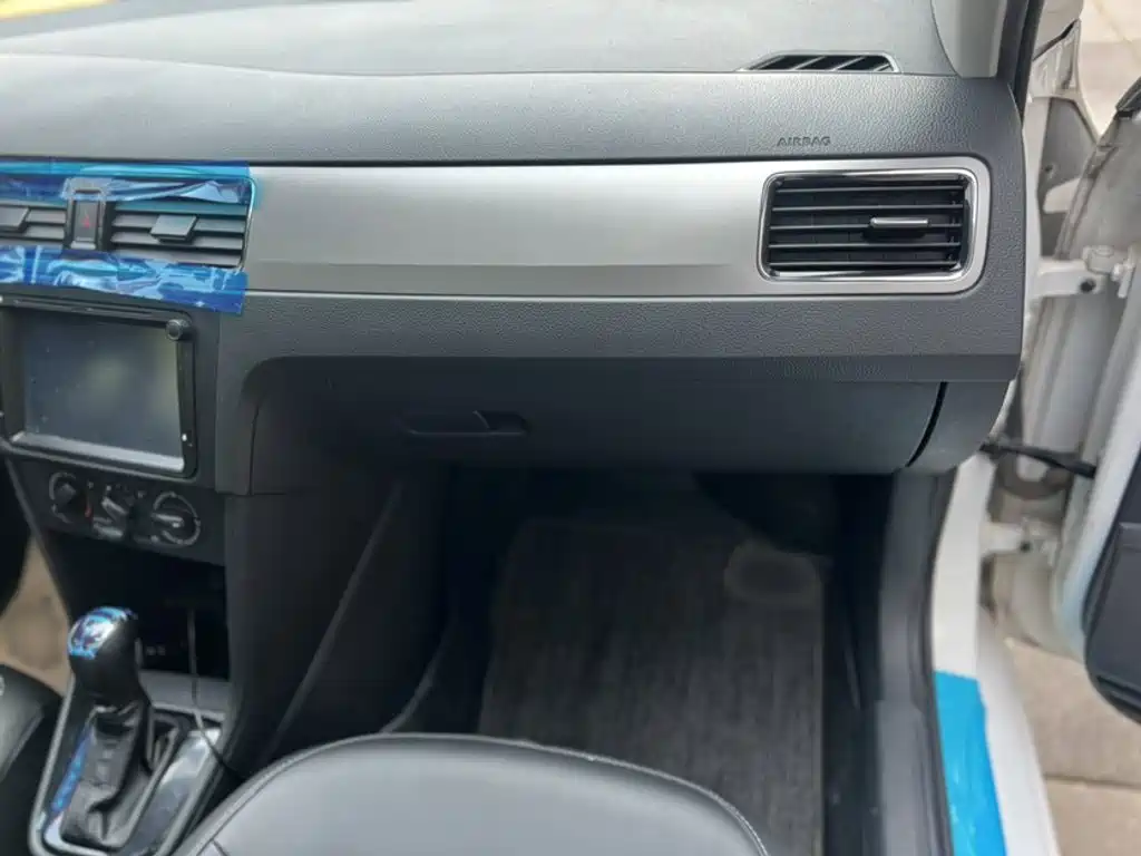 Skoda Rapid Spaceback — миниатюра 23