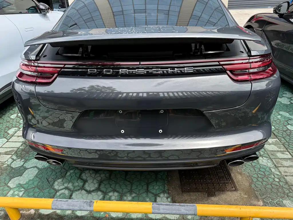 Porsche Panamera — миниатюра 13