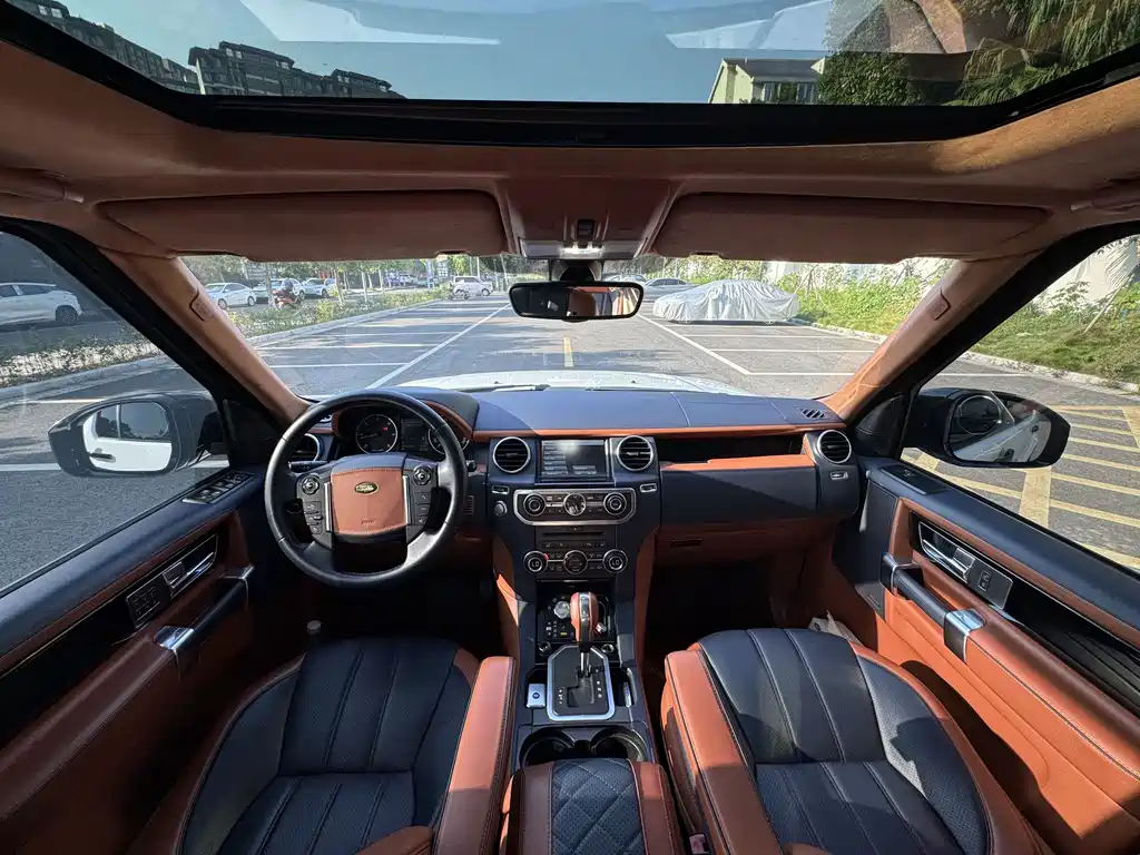 Land Rover Discovery — миниатюра 6