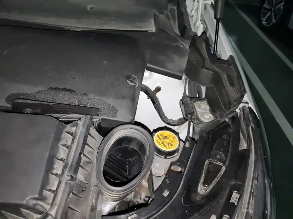 Land Rover Discovery Sport Hybrid — миниатюра 20