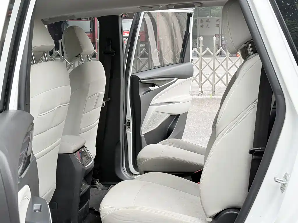 MAXUS G50 — миниатюра 13