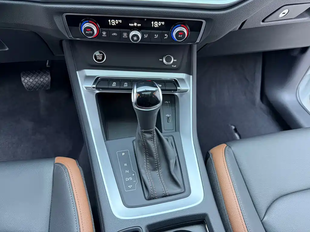 Audi Q3 — миниатюра 11