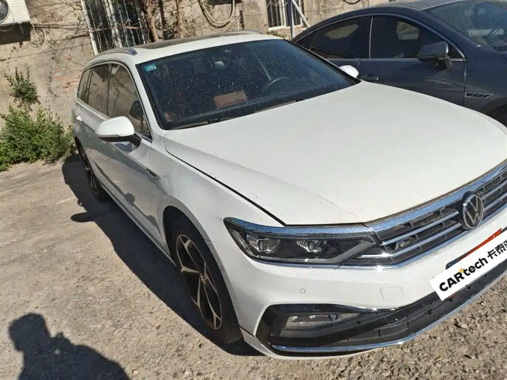 Volkswagen Viloran 2023
