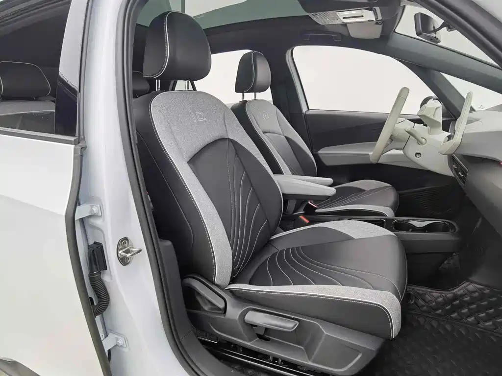 Volkswagen ID.3 — миниатюра 10