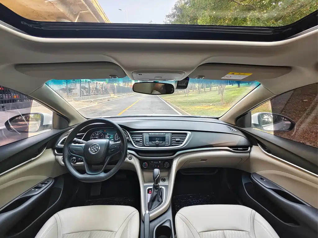 Buick Excelle — миниатюра 10