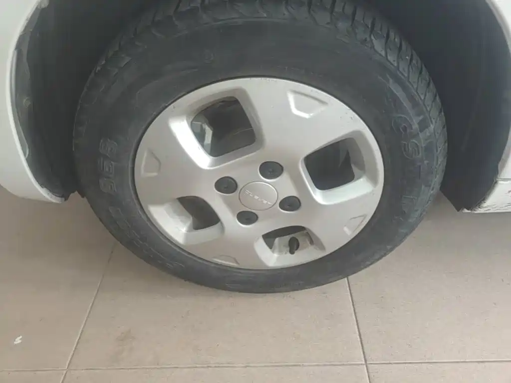 Roewe Clever — миниатюра 23