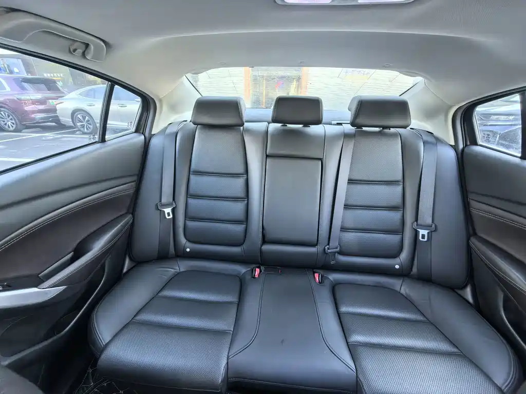 Mazda Atenza — миниатюра 20