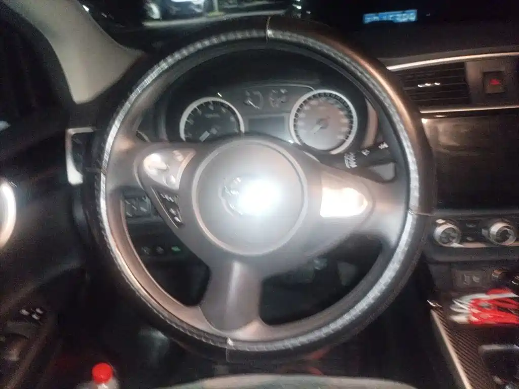Nissan Sylphy — миниатюра 6