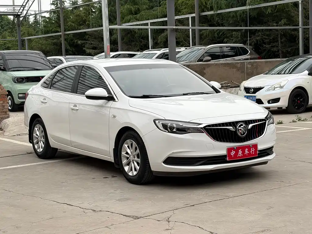 Buick Excelle 2018 15T MT V