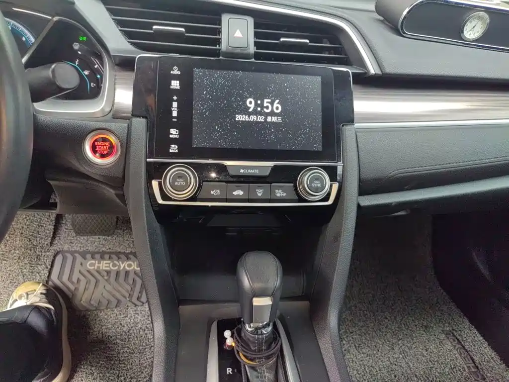 Honda Civic — миниатюра 9