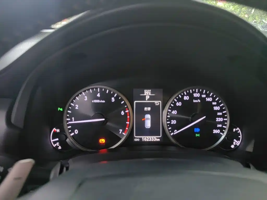 Lexus NX — миниатюра 12