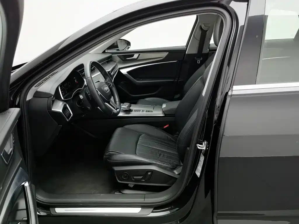 Audi A6L — миниатюра 10