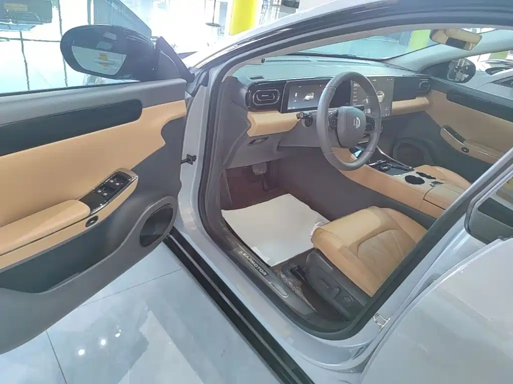 Leapmotor Leapmotor C01 — миниатюра 16
