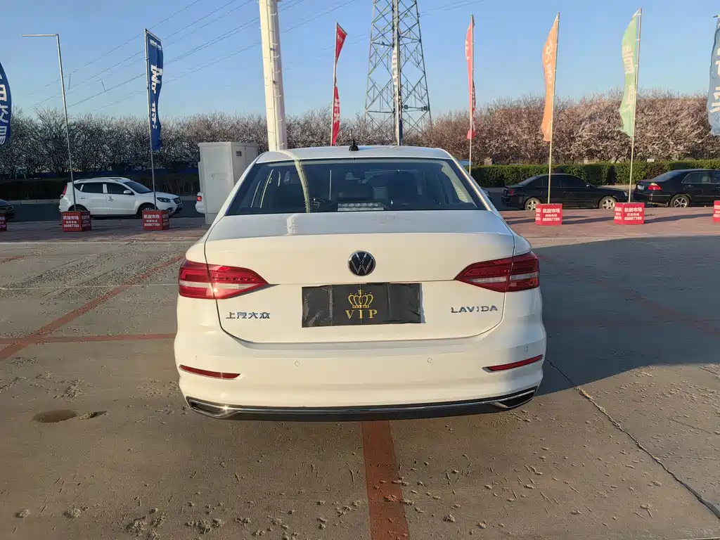 Volkswagen Lavida 2019 1.5L AT VI