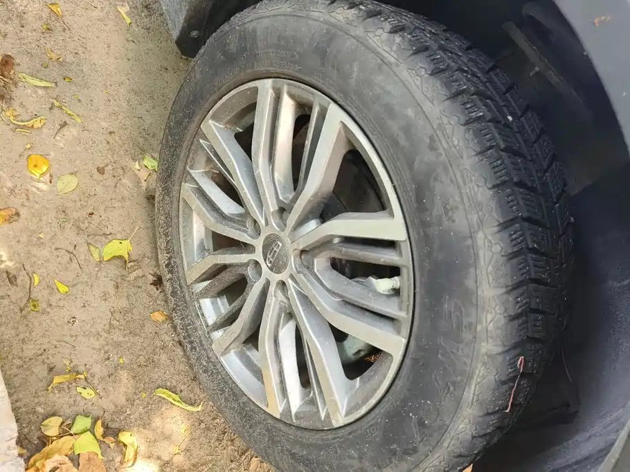 Geely Boyue — миниатюра 6