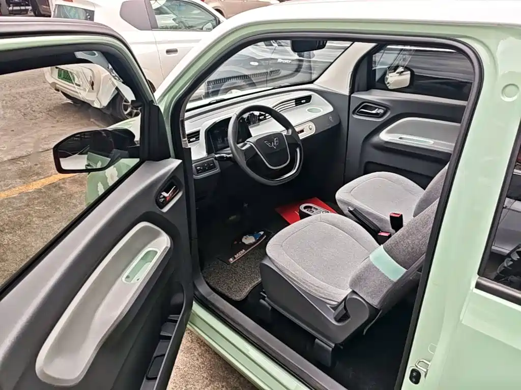 Wuling MINIEV — миниатюра 16