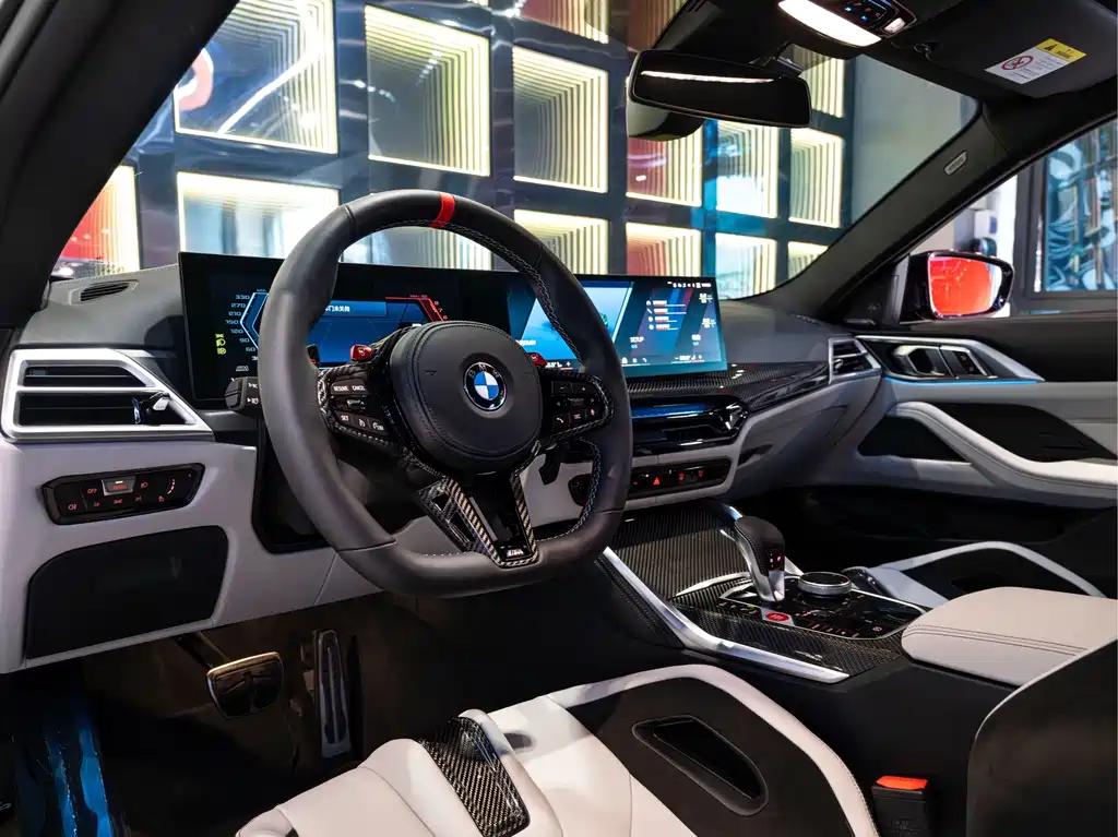 BMW M4 — миниатюра 18