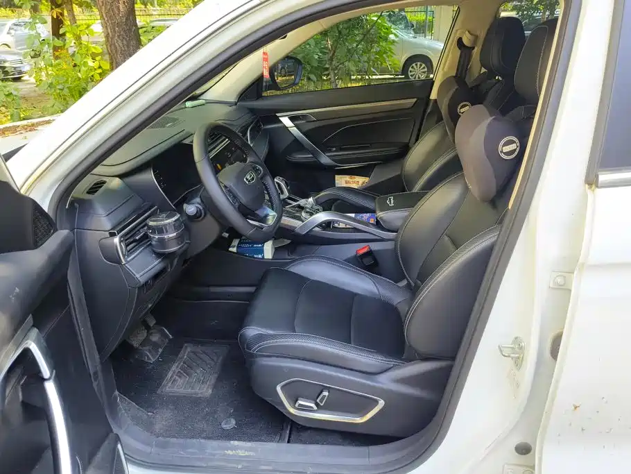 Geely Boyue — миниатюра 8