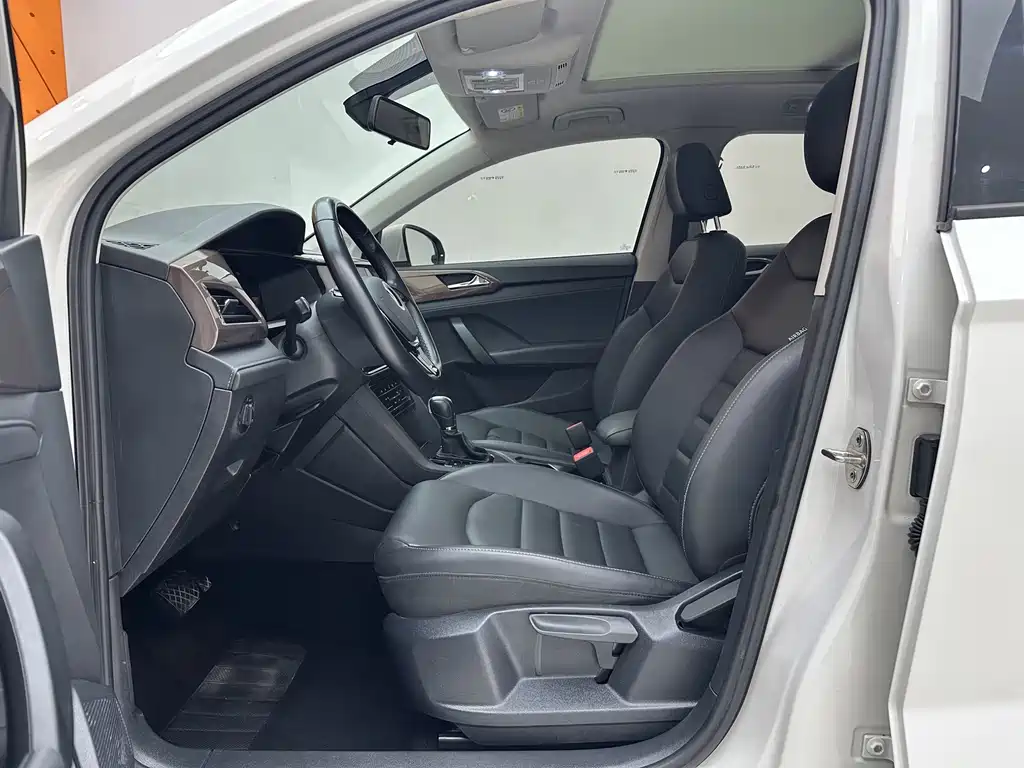 Volkswagen Tharu — миниатюра 12