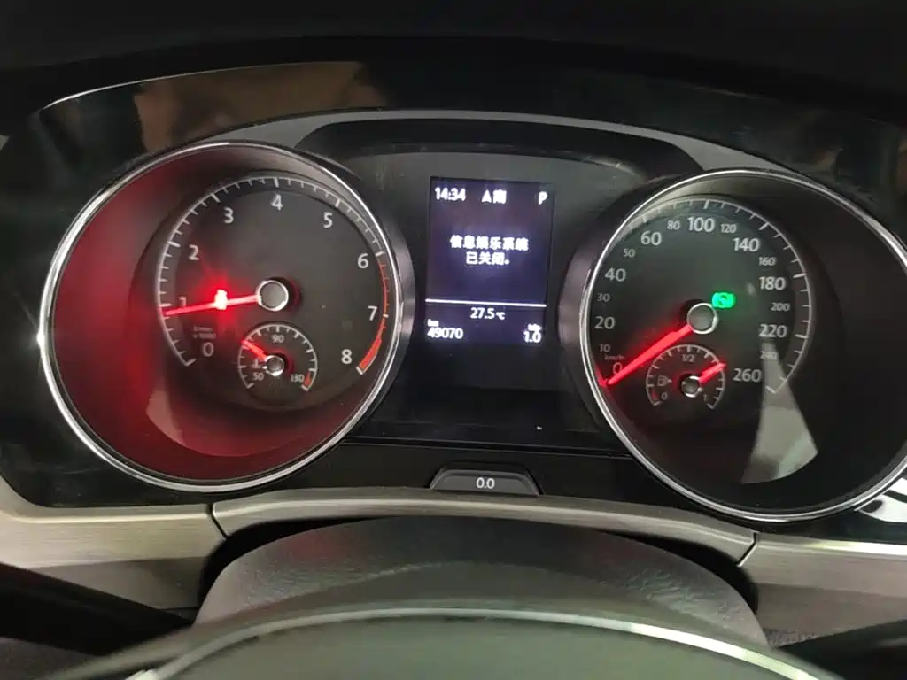 Volkswagen Touran — миниатюра 12