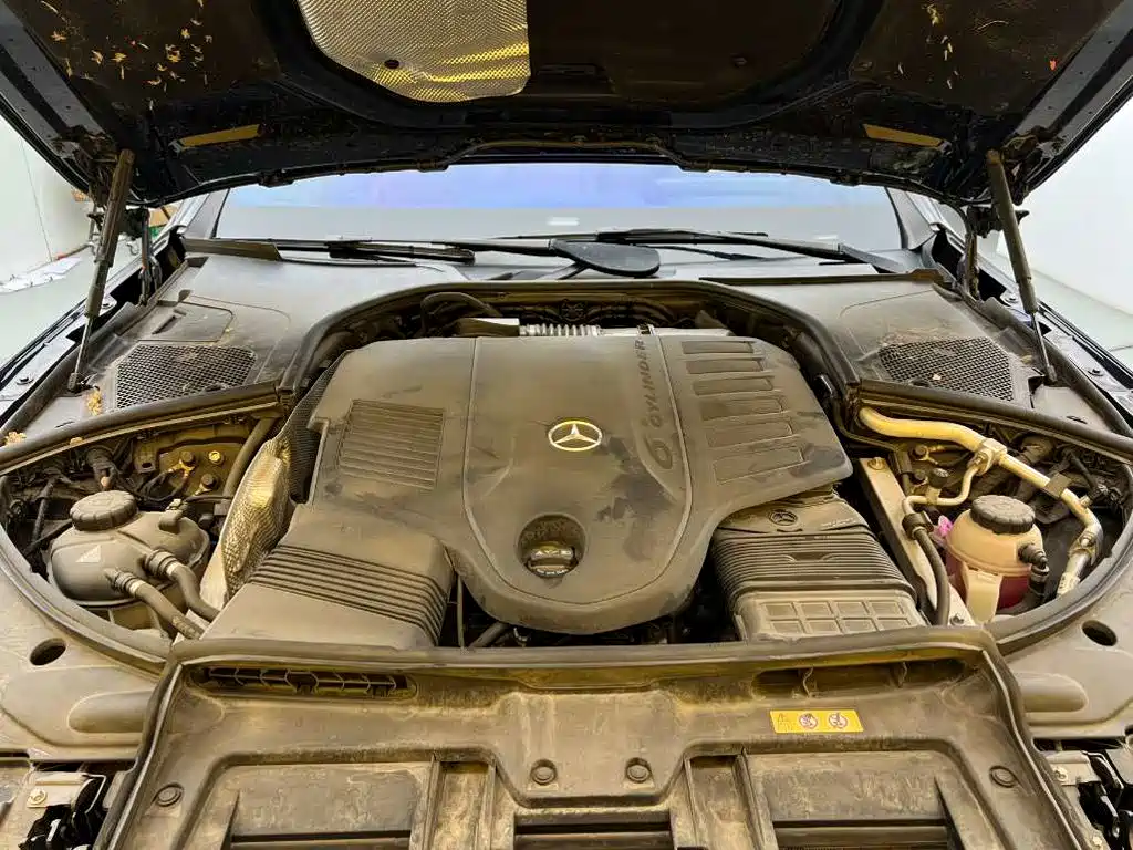 Mercedes-Benz S-Class — миниатюра 11
