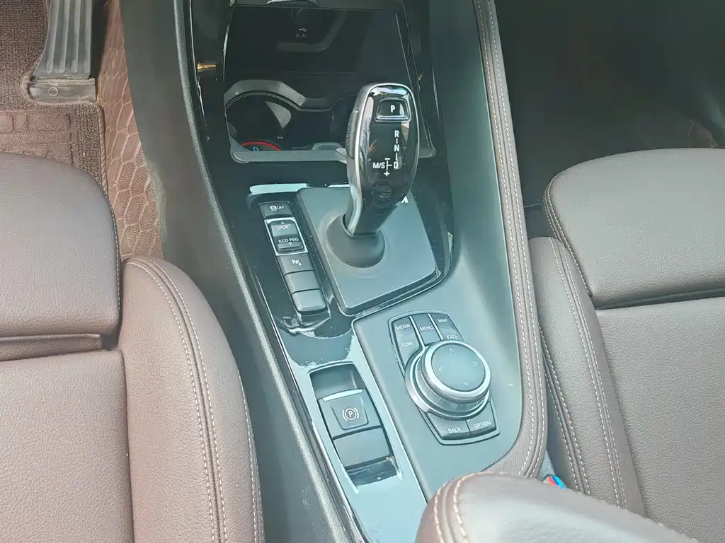 BMW X2 — миниатюра 9