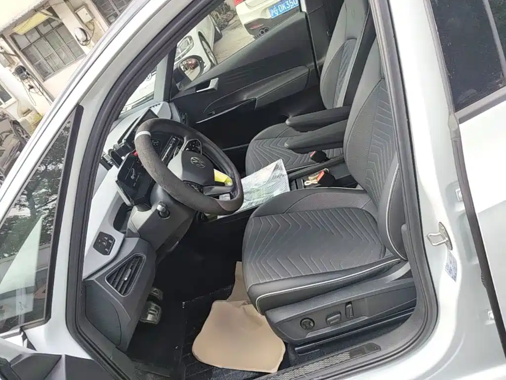 Volkswagen ID.3 — миниатюра 15