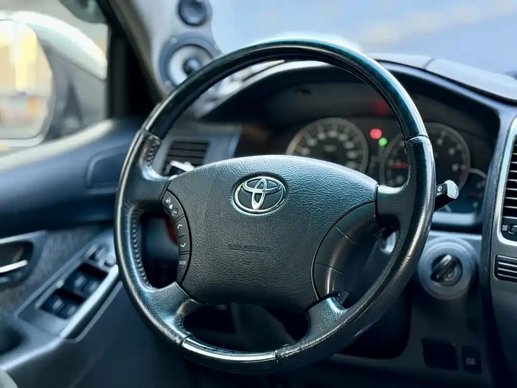 Toyota Land Cruiser Prado 2008 2.7L AT