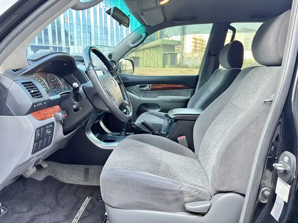 Toyota Land Cruiser Prado 2008 2.7L AT